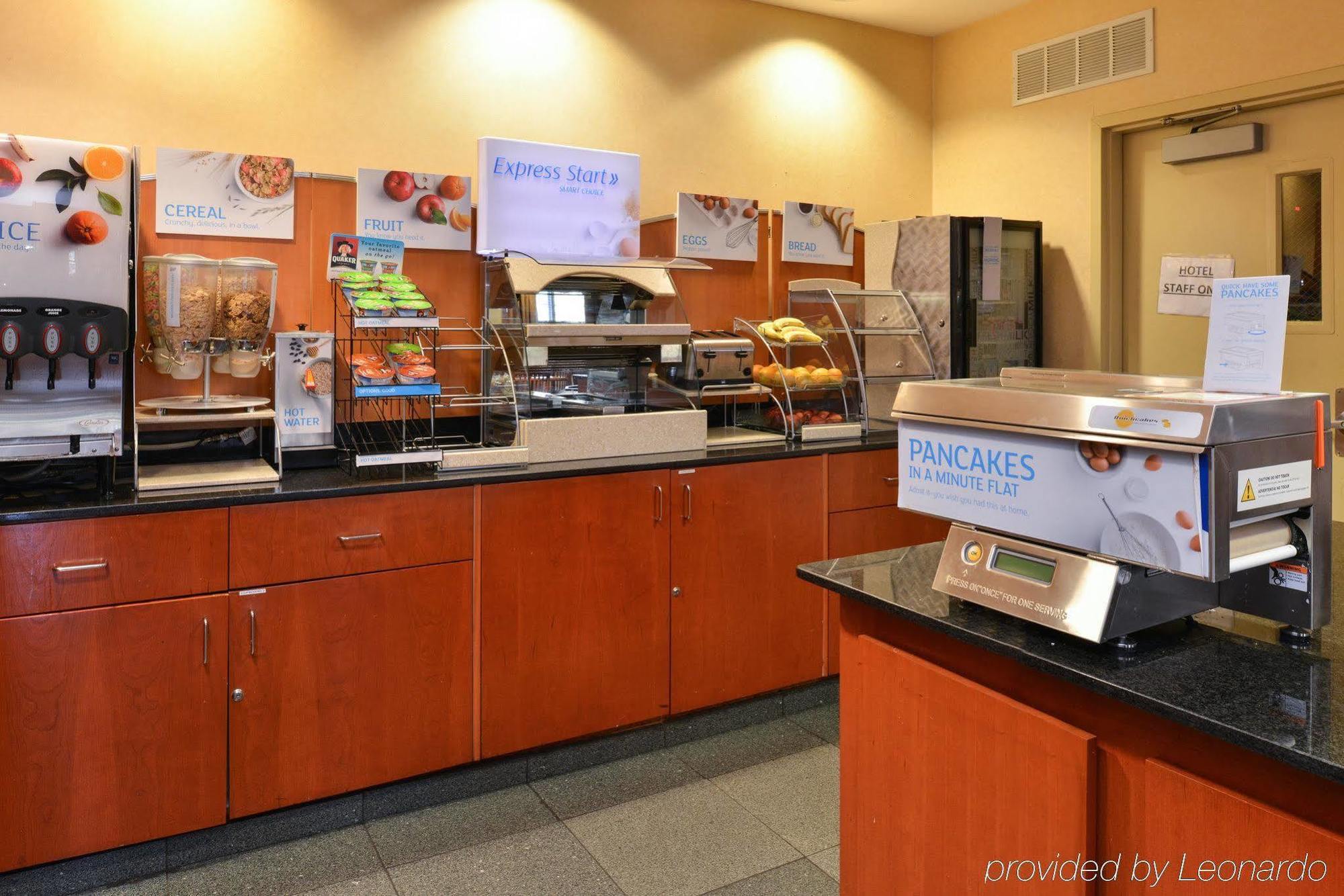 Holiday Inn Express Hotel & Suites Southfield - Detroit, An Ihg Hotel Kültér fotó