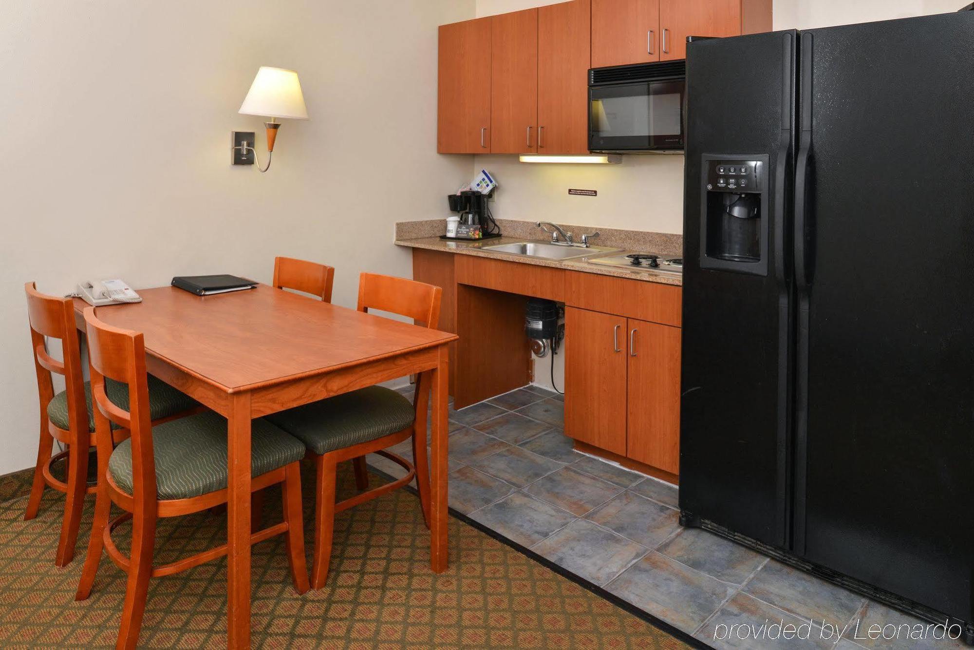 Holiday Inn Express Hotel & Suites Southfield - Detroit, An Ihg Hotel Kültér fotó